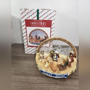 House of Lloyd Christmas Around the World A Night In Bethlehem Silent Night